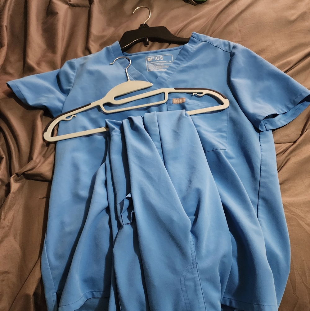 Women's Figs Scrub Straight Leg Set